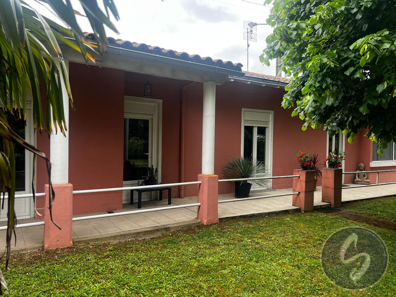 Maison - 162 m² - 7 pièces