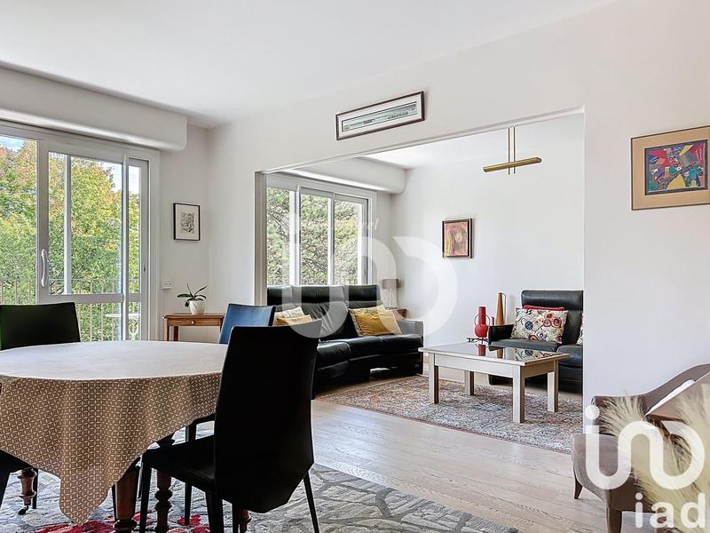 Appartement - 92 m² - 5 pièces