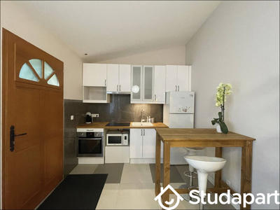 Chambre - 25 m² - 1 pièce