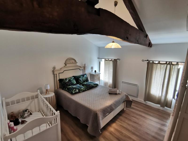 Maison - 200 m² - 7 pièces