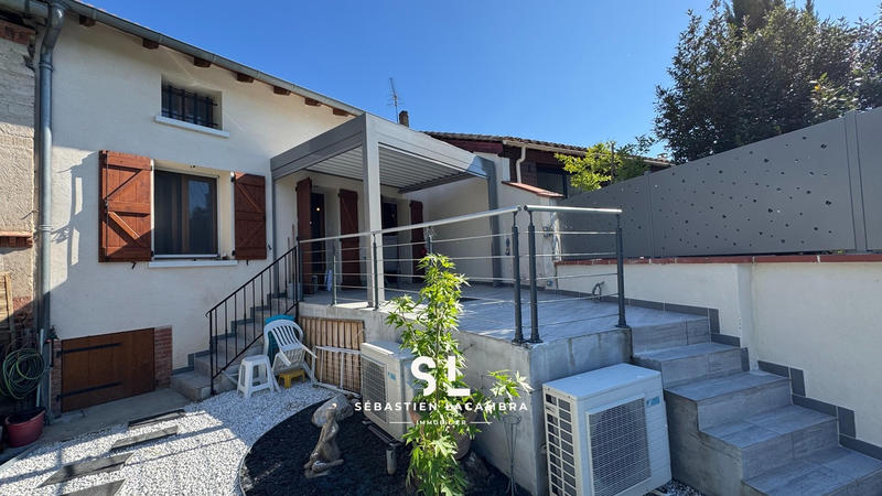 Maison de village - 178 m² - 8 pièces