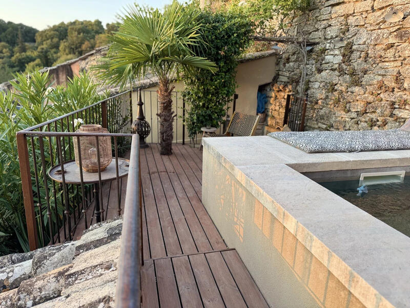 Maison traditionnelle - 95 m² - 3 pièces