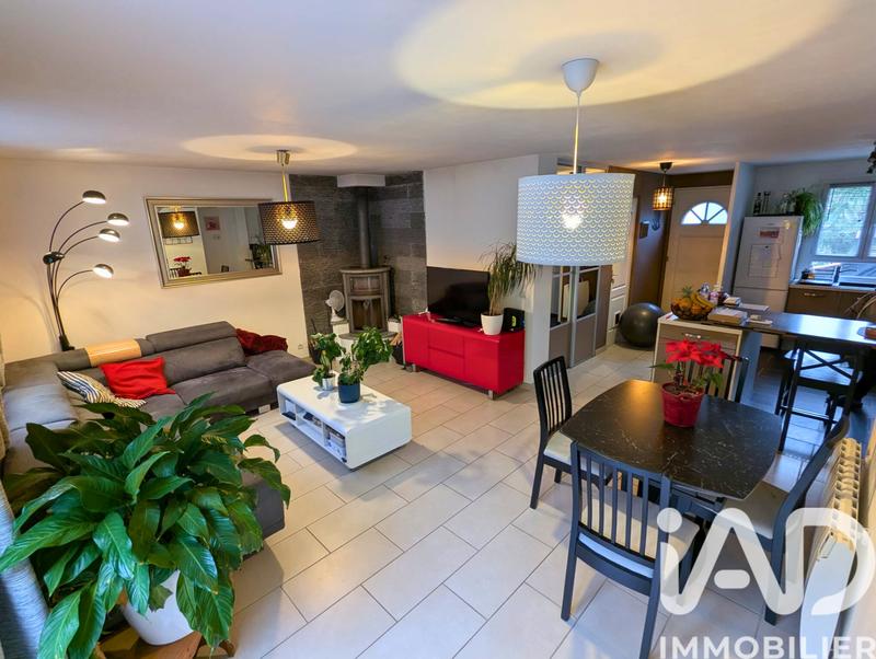 Maison - 82 m² - 4 pièces