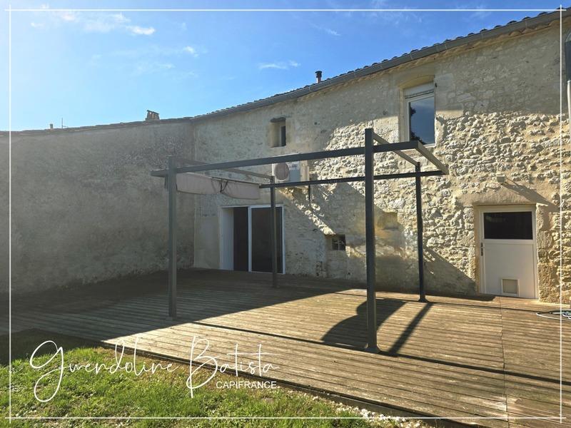 Maison de village - 225 m² - 6 pièces