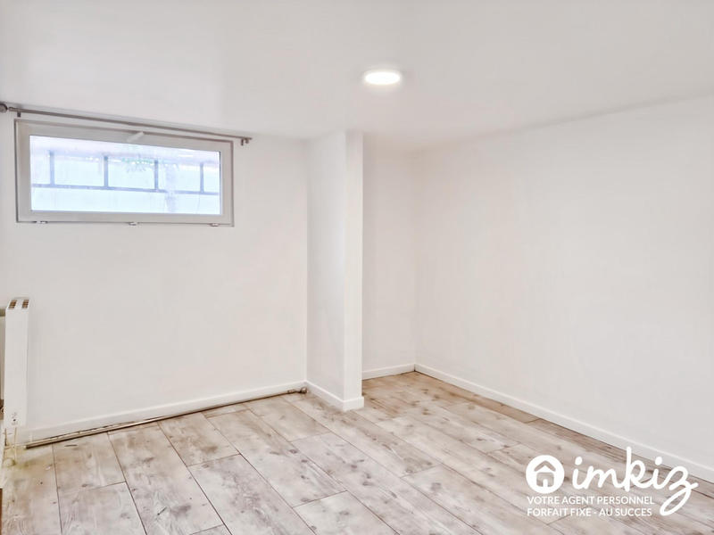 Maison - 152 m² - 9 pièces