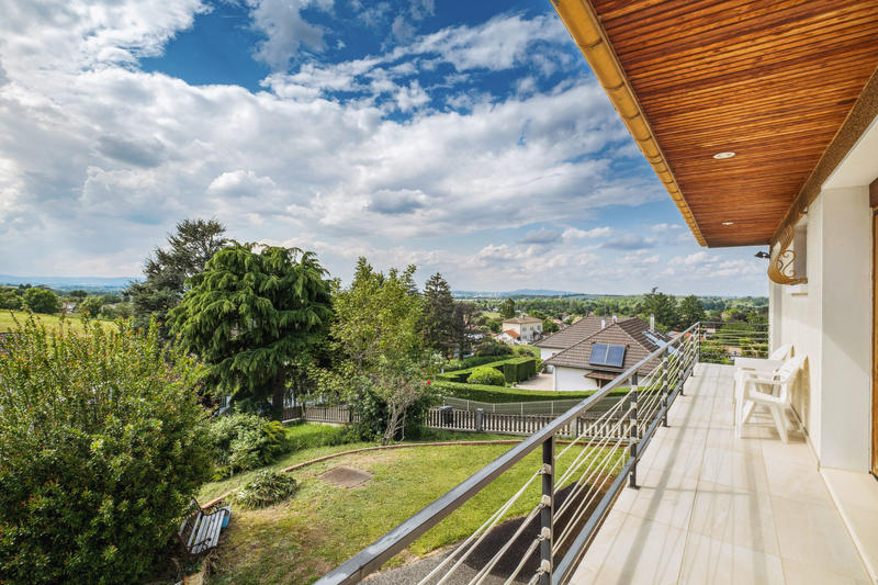 Maison - 150 m² - 6 pièces