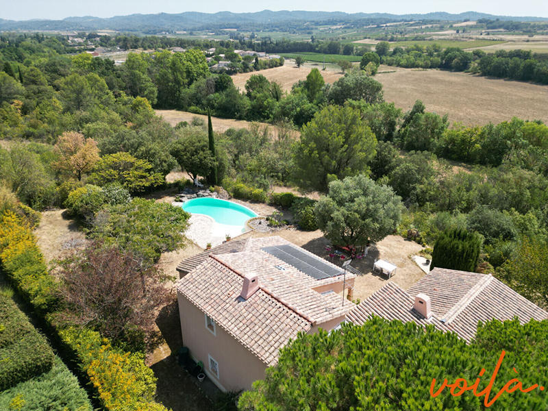 Maison - 183 m² - 6 pièces