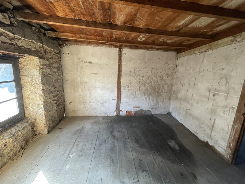 Immeuble - 130 m² - 7 pièces