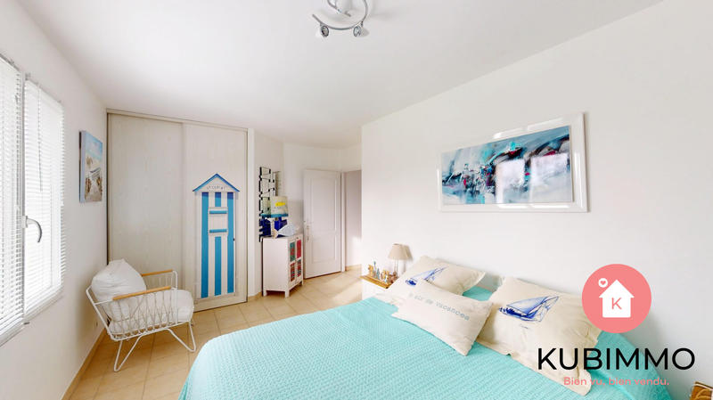 Maison - 214 m² - 8 pièces