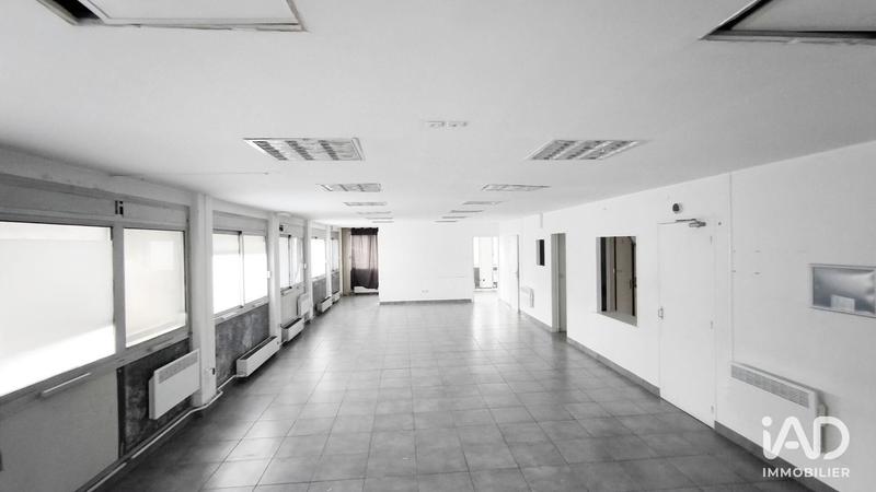 Local commercial - 115 m²