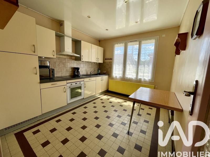 Maison - 102 m² - 5 pièces