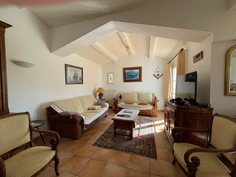 Maison - 121 m² - 4 pièces