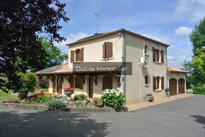 Maison - 125 m² - 5 pièces