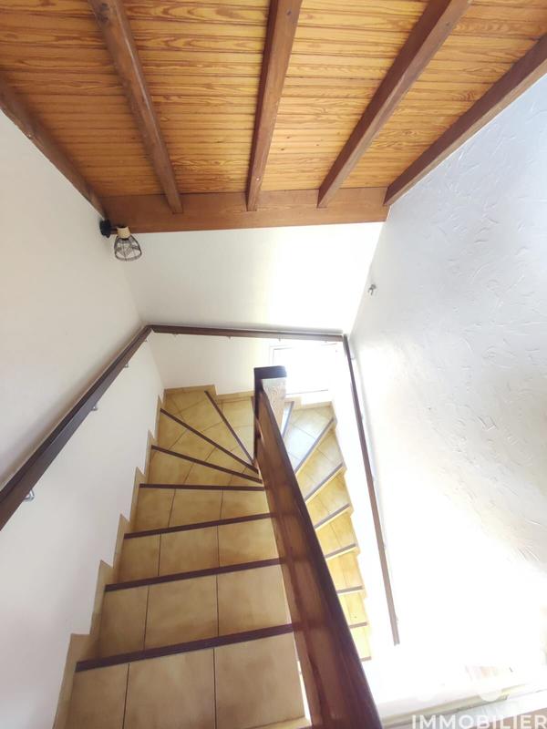 Maison - 183 m² - 7 pièces