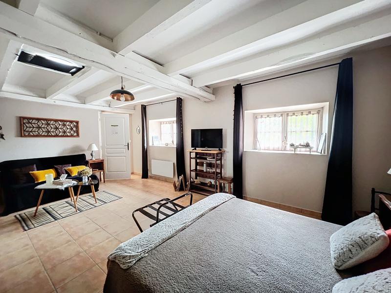 Maison - 400 m² - 12 pièces