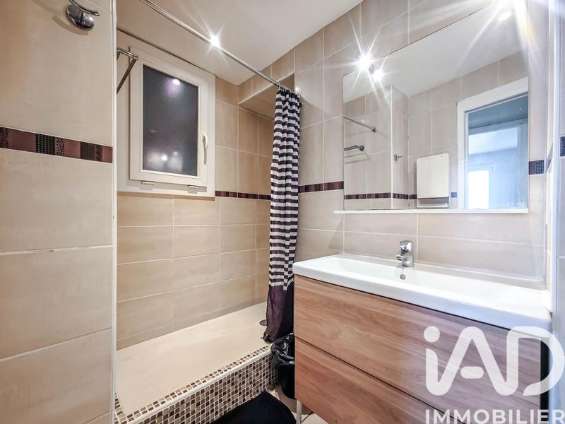 Appartement - 72 m² - 4 pièces