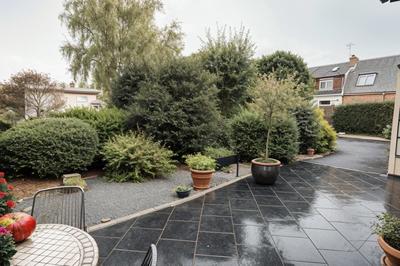 Maison - 199 m² - 9 pièces