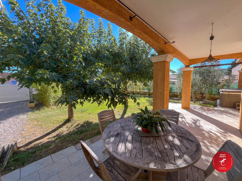 Villa - 109 m² - 4 pièces