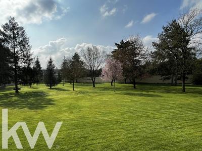 Demeure - 510 m² - 13 pièces