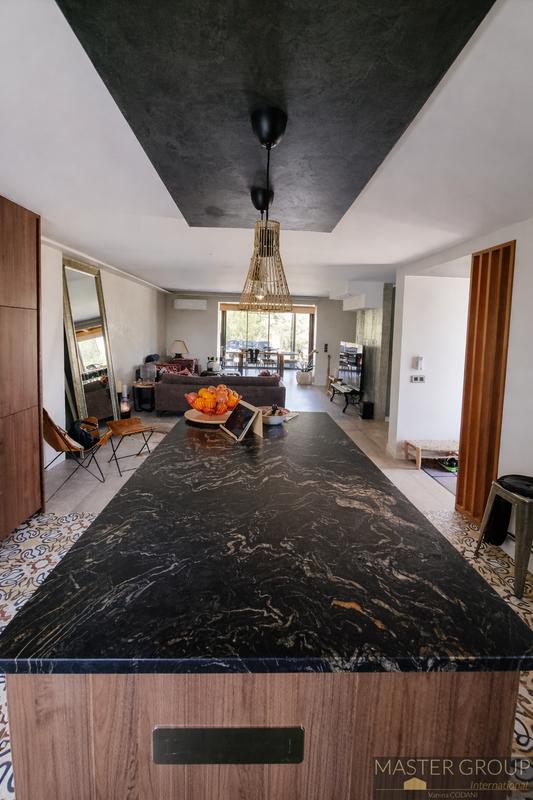 Villa - 150 m² - 4 pièces