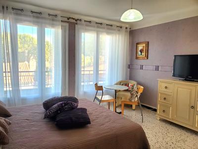 Studio - 33 m² - 2 pièces