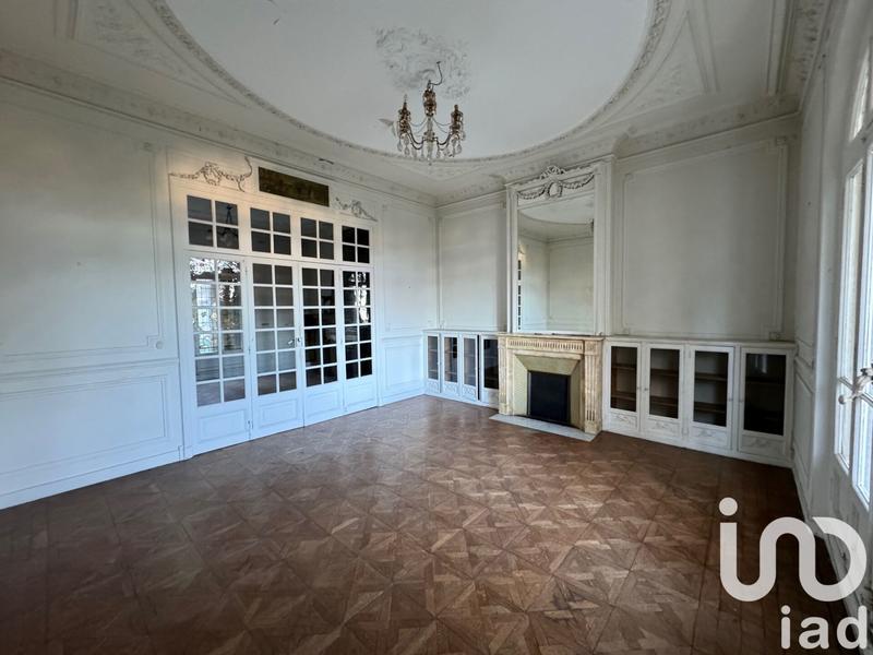 Maison - 163 m² - 8 pièces