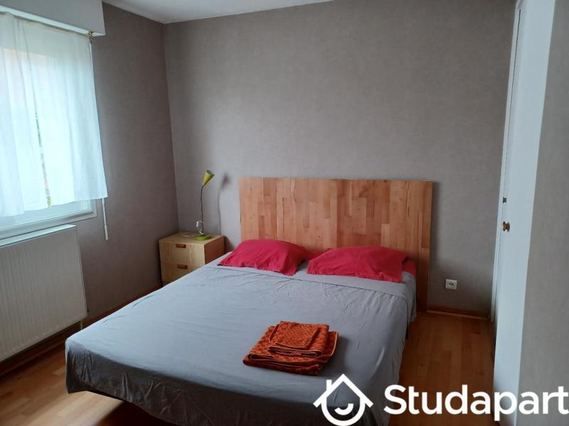 Chambre - 12 m² - 1 pièce