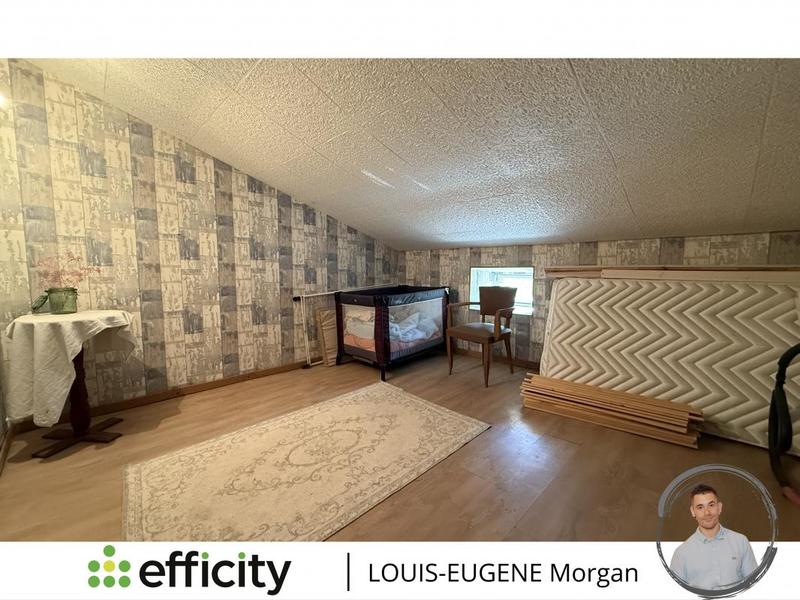 Immeuble - 220 m² - 11 pièces