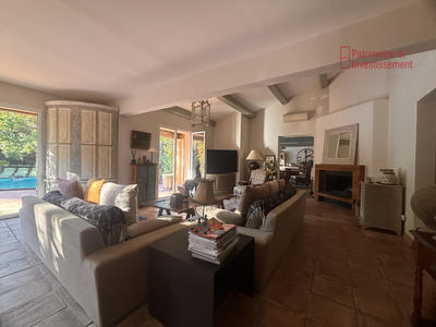 Maison - 156 m² - 5 pièces