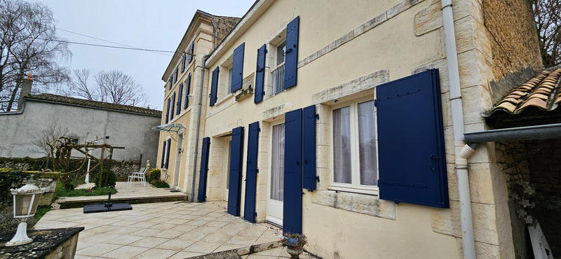 Maison - 190 m² - 6 pièces