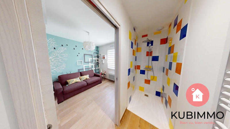 Maison - 101 m² - 4 pièces