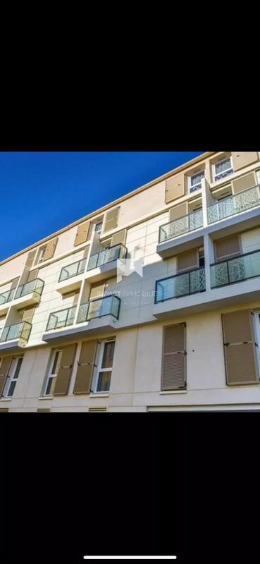 Studio - 18 m² - 1 pièce