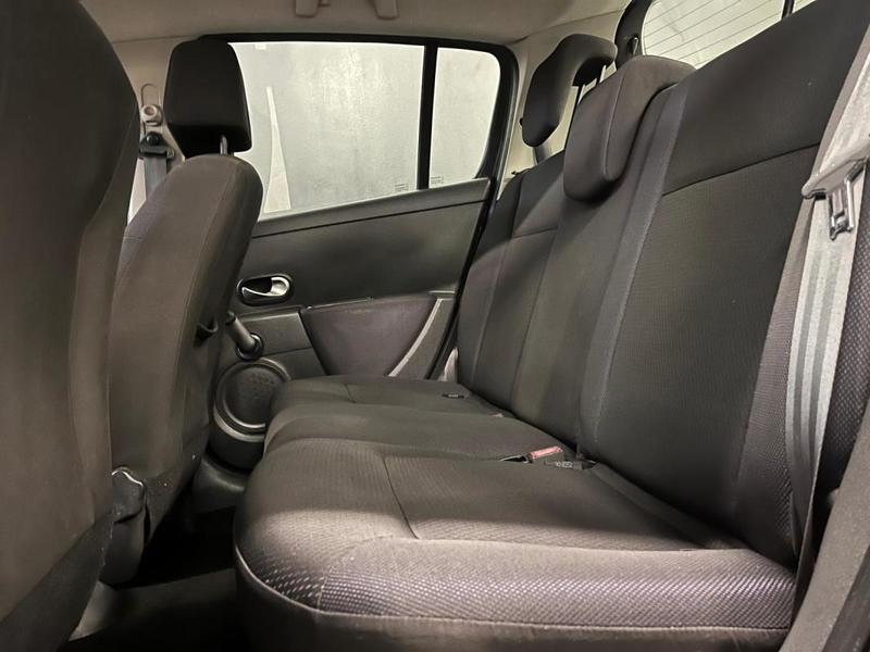 Renault Clio III 5 Portes 1.5 dCi 86 cv