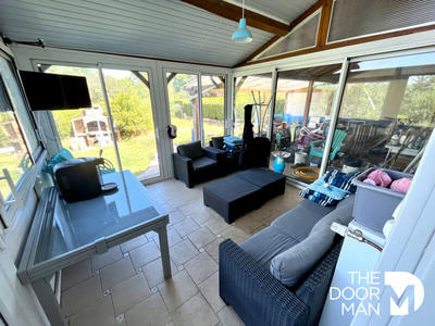 Maison - 202 m² - 8 pièces