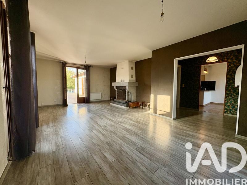 Maison - 166 m² - 8 pièces