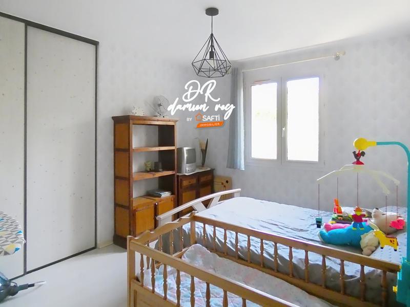 Maison - 174 m² - 8 pièces