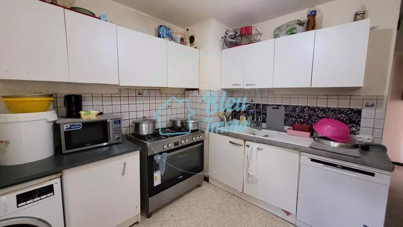 Appartement - 90 m² - 5 pièces