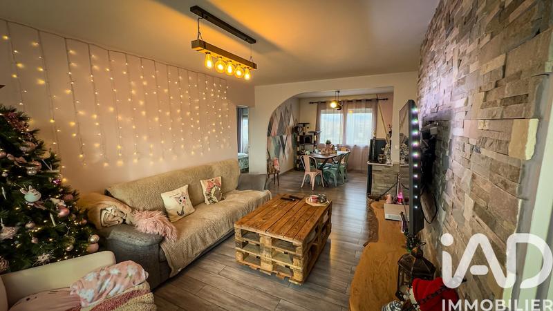 Appartement - 65 m² - 4 pièces