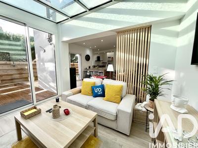 Maison de ville - 88 m² - 5 pièces