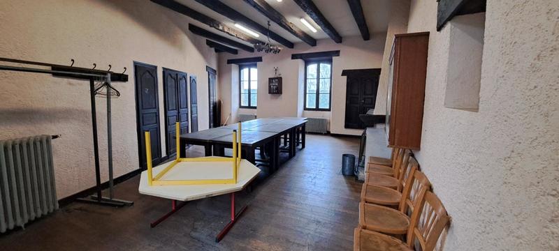 Maison - 310 m² - 6 pièces