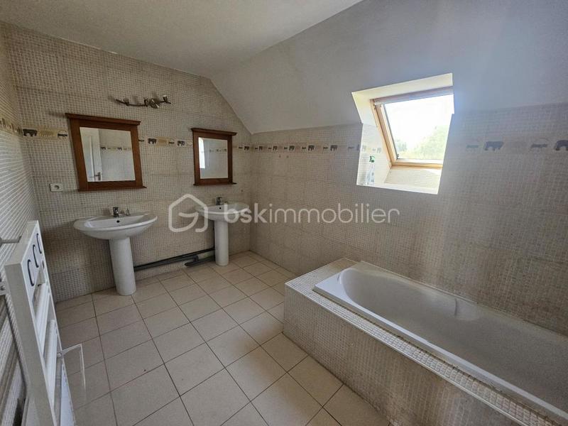 Maison - 160 m² - 7 pièces