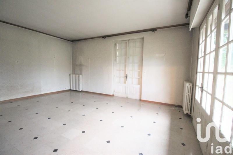 Maison - 246 m² - 8 pièces