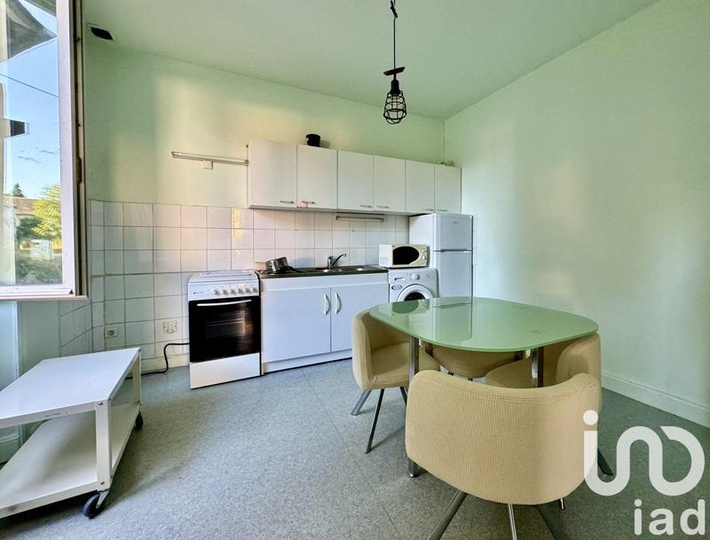 Maison - 180 m² - 10 pièces