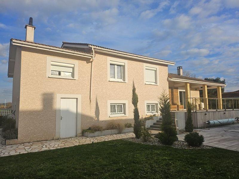 Maison traditionnelle - 120 m² - 5 pièces