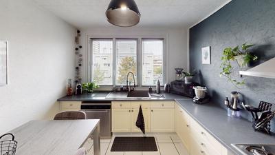 Appartement - 88 m² - 5 pièces