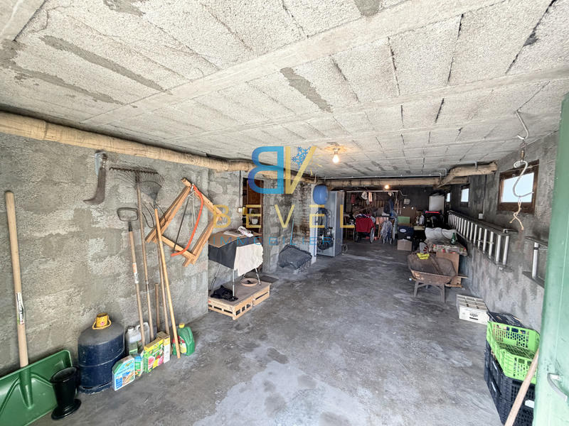 Maison - 159 m² - 5 pièces