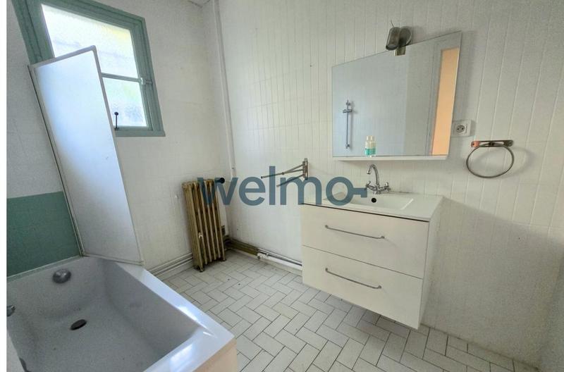 Maison - 93 m² - 4 pièces