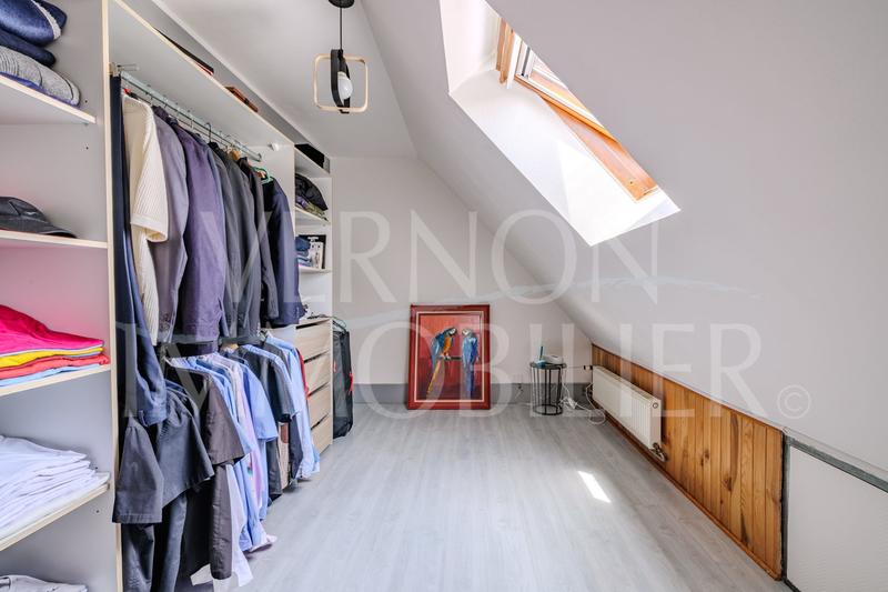 Maison traditionnelle - 84 m² - 5 pièces