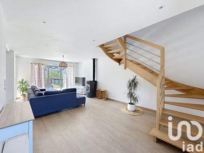 Maison - 101 m² - 4 pièces