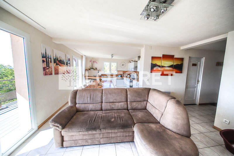 Maison - 150 m² - 7 pièces